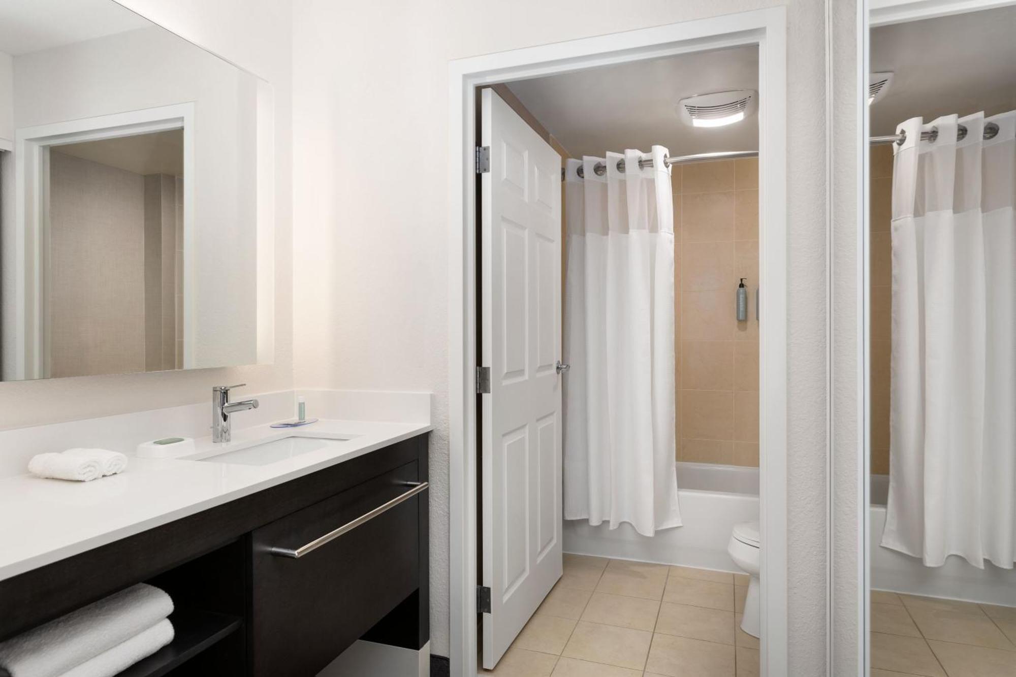 Residence Inn By Marriott Madison West/Middleton Esterno foto
